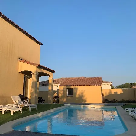 Pinet , Le Calme Proche De La Mer Exterior photo